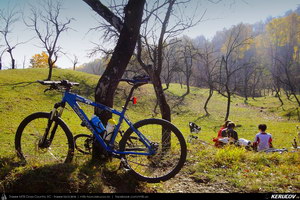 Trasee cu bicicleta MTB XC - Traseu MTB Breaza - Adunati - Costisata - Bezdead - Pucioasa - Targoviste de Andrei Vocurek