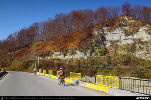 Trasee cu bicicleta MTB XC - Traseu MTB Breaza - Adunati - Costisata - Bezdead - Pucioasa - Targoviste de Andrei Vocurek