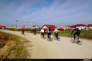 Trasee cu bicicleta MTB XC - Traseu MTB Bucuresti - Boldu-Cretuleasca - Runcu - Dascalu - Andronache de Andrei Vocurek