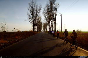 Trasee cu bicicleta MTB XC - Traseu MTB Bucuresti - Boldu-Cretuleasca - Runcu - Dascalu - Andronache de Andrei Vocurek