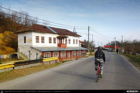 Trasee cu bicicleta MTB XC - Traseu MTB Comarnic - Secaria - Valea Doftanei - Brebu - Telega - Ploiesti de Andrei Vocurek