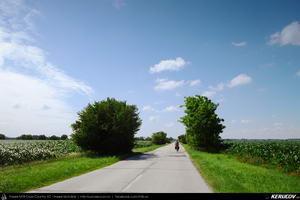 Trasee cu bicicleta MTB XC - Traseu MTB Bratislava - Horny Bar - Medvedov - Gyor : EuroVelo 6 - 2 de Andrei Vocurek