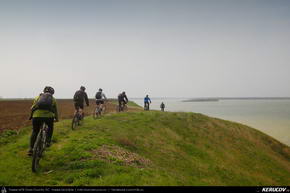 Traseu cu bicicleta MTB XC Lehliu Gara - Lacul Mostistea - Sultana - Luptatori - Lehliu Gara - KERUCOV .ro © 2007 - 2025 || #traseecubicicleta #mtb #ssp