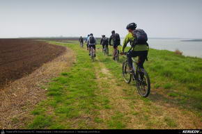 Trasee cu bicicleta MTB XC - Traseu MTB Lehliu Gara - Lacul Mostistea - Sultana - Luptatori - Lehliu Gara de Andrei Vocurek