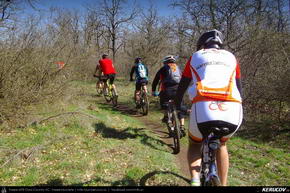 Trasee cu bicicleta MTB XC - Traseu MTB Garboavele XC 2013: Padurea Garboavele (concurs MTB) de Andrei Vocurek