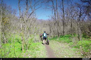 Trasee cu bicicleta MTB XC - Traseu MTB Garboavele XC 2013: Padurea Garboavele (concurs MTB) de Andrei Vocurek