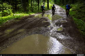 Trasee cu bicicleta MTB XC - Traseu MTB Predeal - Valea Azugii - Azuga - Busteni - Sinaia - Valea Rea de Andrei Vocurek