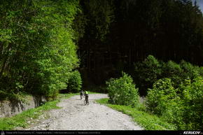 Trasee cu bicicleta MTB XC - Traseu MTB Predeal - Valea Azugii - Azuga - Busteni - Sinaia - Valea Rea de Andrei Vocurek