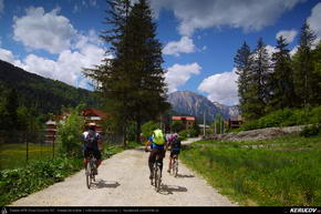 Trasee cu bicicleta MTB XC - Traseu MTB Predeal - Valea Azugii - Azuga - Busteni - Sinaia - Valea Rea de Andrei Vocurek