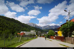 Trasee cu bicicleta MTB XC - Traseu MTB Predeal - Valea Azugii - Azuga - Busteni - Sinaia - Valea Rea de Andrei Vocurek