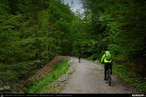 Trasee cu bicicleta MTB XC - Traseu MTB Predeal - Valea Azugii - Azuga - Busteni - Sinaia - Valea Rea de Andrei Vocurek