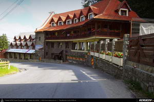 Trasee cu bicicleta MTB XC - Traseu MTB Predeal - Zarnesti - Rasnov - Poiana Brasov - Brasov (2 zile) de Andrei Vocurek