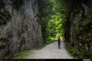 Trasee cu bicicleta MTB XC - Traseu MTB Predeal - Zarnesti - Rasnov - Poiana Brasov - Brasov (2 zile) de Andrei Vocurek