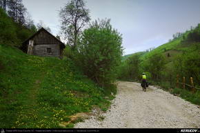 Traseu cu bicicleta MTB XC Rosia Montana - Mogos - Intregalde - Cheile Galdei - Teius - KERUCOV .ro © 2007 - 2025 || #traseecubicicleta #mtb #ssp