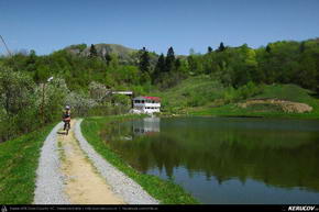 Trasee cu bicicleta MTB XC - Traseu MTB Rosia Montana - Taul Mare - Taul Corna - Taul Brazi de Andrei Vocurek