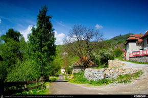 Trasee cu bicicleta MTB XC - Traseu MTB Rosia Montana - Taul Mare - Taul Corna - Taul Brazi de Andrei Vocurek