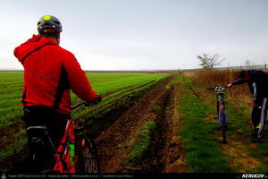 Trasee cu bicicleta MTB XC - Traseu MTB Sarulesti - Magureni - Vadu Anei - Cernica - Padurea Pantelimon de Andrei Vocurek