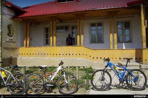 Trasee cu bicicleta MTB XC - Traseu MTB Targoviste - Zimbraria Neagra Bucsani - Ploiesti de Andrei Vocurek