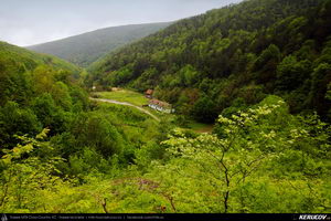Trasee cu bicicleta MTB XC - Traseu MTB Coronini - Moldova Noua - Sasca Montana - Ilidia - Oravita (Banatul Montan - Muntii Locvei) de Andrei Vocurek