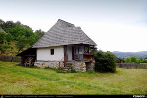 Trasee cu bicicleta MTB XC - Traseu MTB Calimanesti-Caciulata - Cascada Lotrisor - Lunca - Bujoreni - Ramnicu Valcea (Parcul National Cozia / Valea Lotrisor) de Andrei Vocurek