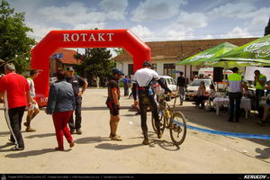 Trasee cu bicicleta MTB XC - Traseu MTB Cozia MTB 2014: Calimanesti - Serbanesti - Seaca - Babuesti - Jiblea Veche (concurs MTB) de Andrei Vocurek