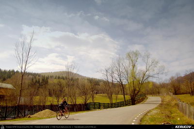 Traseu cu bicicleta MTB XC Ploiesti - Cosminele - Brebu - Pietriceaua - Zamfira - Ploiesti - KERUCOV .ro © 2007 - 2025 || #traseecubicicleta #mtb #ssp