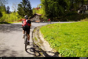 Trasee cu bicicleta MTB XC - Traseu MTB Predeal - Poiana Secuilor - Cheile Rasnoavei - Paraul Rece - Predeal de Andrei Vocurek