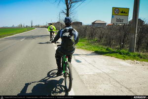 Trasee cu bicicleta MTB XC - Traseu MTB Bucuresti - Branesti - Islaz - Belciugatele - Candeasca (Cu bicicleta la tara - Balta Belciugatele) de Andrei Vocurek