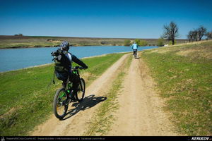 Trasee cu bicicleta MTB XC - Traseu MTB Bucuresti - Branesti - Islaz - Belciugatele - Candeasca (Cu bicicleta la tara - Balta Belciugatele) de Andrei Vocurek