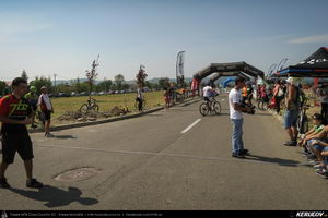 Trasee cu bicicleta MTB XC - Traseu MTB Campina Open MTB 2015: Platoul Muscel - Dealul Voila - Plaiu Campinei - Valea Oprii - Cornu - Platoul Muscel (concurs MTB) de Andrei Vocurek