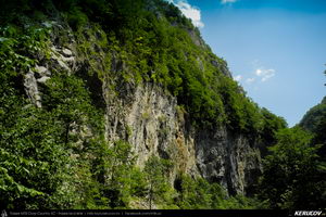 Trasee cu bicicleta MTB XC - Traseu MTB Muntii Capatanii: Petrimanu - Curmatura Oltetului - Polovragi - Horezu - Tomsani - Babeni (Lacul Petrimanu - Lacul Galbenu - Pasul Curmatura Oltetului - Cheile Oltetului) de Andrei Vocurek