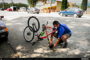 Trasee cu bicicleta MTB XC - Traseu MTB Muntii Capatanii: Petrimanu - Curmatura Oltetului - Polovragi - Horezu - Tomsani - Babeni (Lacul Petrimanu - Lacul Galbenu - Pasul Curmatura Oltetului - Cheile Oltetului) de Andrei Vocurek