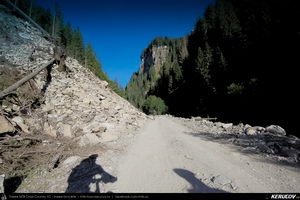 Trasee cu bicicleta MTB XC - Traseu MTB Muntii Capatanii: Petrimanu - Curmatura Oltetului - Polovragi - Horezu - Tomsani - Babeni (Lacul Petrimanu - Lacul Galbenu - Pasul Curmatura Oltetului - Cheile Oltetului) de Andrei Vocurek