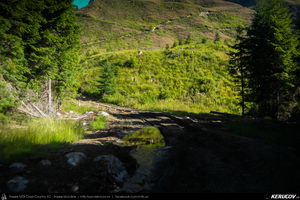 Trasee cu bicicleta MTB XC - Traseu MTB Muntii Capatanii: Petrimanu - Curmatura Oltetului - Polovragi - Horezu - Tomsani - Babeni (Lacul Petrimanu - Lacul Galbenu - Pasul Curmatura Oltetului - Cheile Oltetului) de Andrei Vocurek