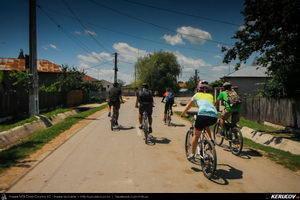 Trasee cu bicicleta MTB XC - Traseu MTB Floresti - Moreni - I.L. Caragiale - Ratoaia - Dobra - Titu (Micul Trianon - cazemata germana - Zimbraria Neagra Bucsani) de Andrei Vocurek