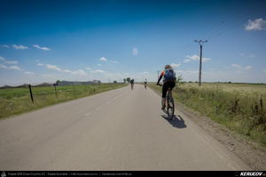 Trasee cu bicicleta MTB XC - Traseu MTB Floresti - Moreni - I.L. Caragiale - Ratoaia - Dobra - Titu (Micul Trianon - cazemata germana - Zimbraria Neagra Bucsani) de Andrei Vocurek