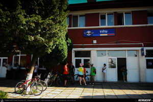 Trasee cu bicicleta MTB XC - Traseu MTB Floresti - Moreni - I.L. Caragiale - Ratoaia - Dobra - Titu (Micul Trianon - cazemata germana - Zimbraria Neagra Bucsani) de Andrei Vocurek