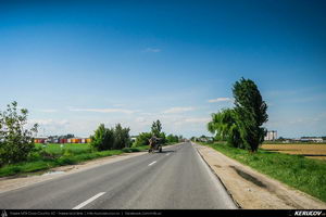 Trasee cu bicicleta MTB XC - Traseu MTB Gaesti - Slobozia - Glavacioc - Negrasi - Mozacu - Rascaeti - Gaesti (Manastirea Glavacioc si Poiana cu narcise Negrasi) de Andrei Vocurek