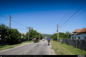 Trasee cu bicicleta MTB XC - Traseu MTB Golesti - Stefanesti - Mioveni - Bajesti - Colibasi - Fagetu - Golesti (Curtea lui Mares Bajescu, Cula Racovita, Conacul Golesti) de Andrei Vocurek