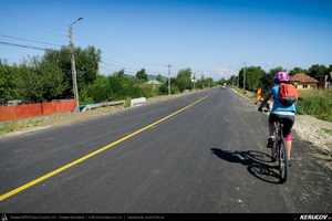 Trasee cu bicicleta MTB XC - Traseu MTB Golesti - Stefanesti - Mioveni - Bajesti - Colibasi - Fagetu - Golesti (Curtea lui Mares Bajescu, Cula Racovita, Conacul Golesti) de Andrei Vocurek
