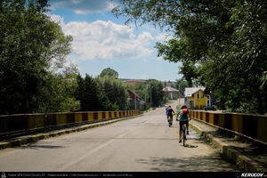 Trasee cu bicicleta MTB XC - Traseu MTB Golesti - Stefanesti - Mioveni - Bajesti - Colibasi - Fagetu - Golesti (Curtea lui Mares Bajescu, Cula Racovita, Conacul Golesti) de Andrei Vocurek