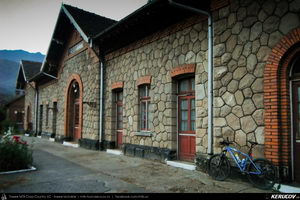 Trasee cu bicicleta MTB XC - Traseu MTB Muntii Latoritei: Gara Lotru - Brezoi - Valea lui Stan - Malaia - Ciungetu - Petrimanu (Lacul Bradisor - Lacul Malaia - Valea Latoritei - Lacul Petrimanu - Lacul Galbenu) de Andrei Vocurek