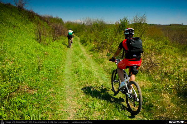 Traseu cu bicicleta MTB XC Topoloveni Bike Adventure - TBA Primavara 2015: Topoloveni - Botarcani - Crintesti - Glambocelu - Baila - Topoloveni (concurs MTB) - KERUCOV .ro © 2007 - 2025 || #traseecubicicleta #mtb #ssp
