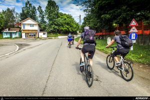 Trasee cu bicicleta MTB XC - Traseu MTB Muntii Buzaului - Tinutul Buzaului: Berca - Cozieni - Ulmet - Odaile - Scortoasa - Policiori - Berca (Trovantii sau Babele de la Ulmet, Vulcanii Noroiosi) de Andrei Vocurek