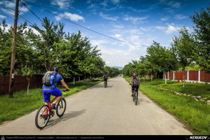 Trasee cu bicicleta MTB XC - Traseu MTB Muntii Buzaului - Tinutul Buzaului: Berca - Cozieni - Ulmet - Odaile - Scortoasa - Policiori - Berca (Trovantii sau Babele de la Ulmet, Vulcanii Noroiosi) de Andrei Vocurek