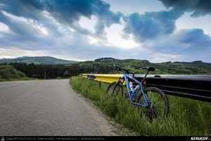 Trasee cu bicicleta MTB XC - Traseu MTB Muntii Buzaului - Tinutul Buzaului: Berca - Cozieni - Ulmet - Odaile - Scortoasa - Policiori - Berca (Trovantii sau Babele de la Ulmet, Vulcanii Noroiosi) de Andrei Vocurek