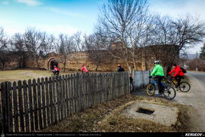 Trasee cu bicicleta MTB XC - Traseu MTB Buzau - Vernesti - Hales - Glod - Apostolache - Urlati - Valea Calugareasca - Bucov - Ploiesti de Andrei Vocurek
