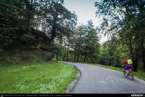 Trasee cu bicicleta MTB XC - Traseu MTB Tara Lovistei: Gara Lotru - Perisani - Pripoare - Salatrucu - Suici - Robaia - Calimanesti (Masivul Cozia, Posada de la Perisani si Valea Topologului) de Andrei Vocurek