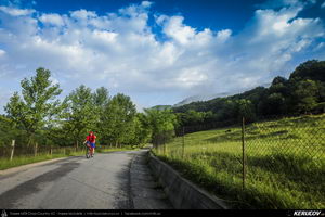 Trasee cu bicicleta MTB XC - Traseu MTB Tara Lovistei: Gara Lotru - Perisani - Pripoare - Salatrucu - Suici - Robaia - Calimanesti (Masivul Cozia, Posada de la Perisani si Valea Topologului) de Andrei Vocurek