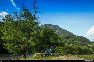 Trasee cu bicicleta MTB XC - Traseu MTB Tara Lovistei: Gara Lotru - Perisani - Pripoare - Salatrucu - Suici - Robaia - Calimanesti (Masivul Cozia, Posada de la Perisani si Valea Topologului) de Andrei Vocurek